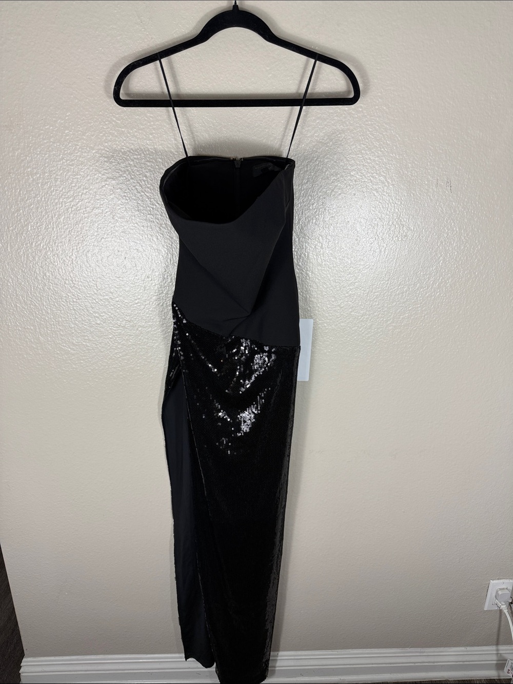 Michael Costello x Revolve Akosia Gown in Black - Picture 4 of 7